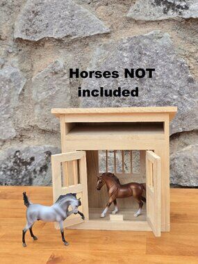 Vintage 2012 Real Wood Toy Horse Stall – Fits Schleich & Breyer Stablemates (#2)